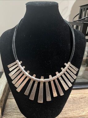 Silpada N3228 "Nod to Mod" Sterling Silver & Leather Necklace - NIB